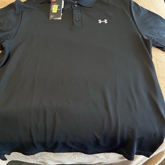 4- New W/Tags L Under Armour,Blue,White,Black,Grey Polo Shirts $140 for all 4. - Picture 7 of 7